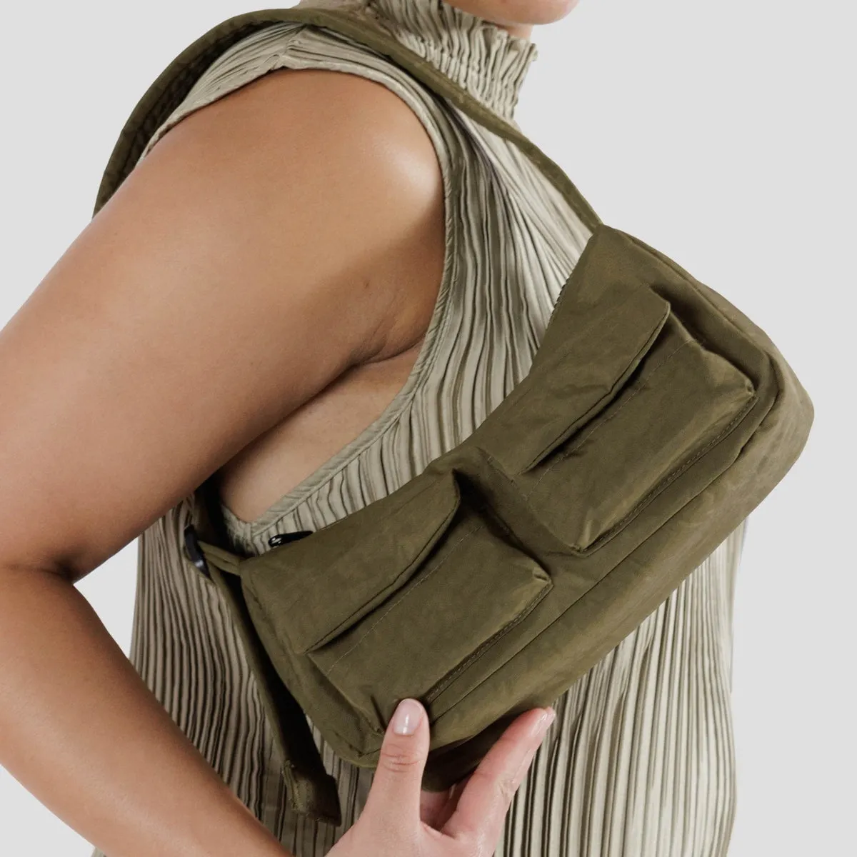 Baggu Cargo Shoulder Bag in Seaweed