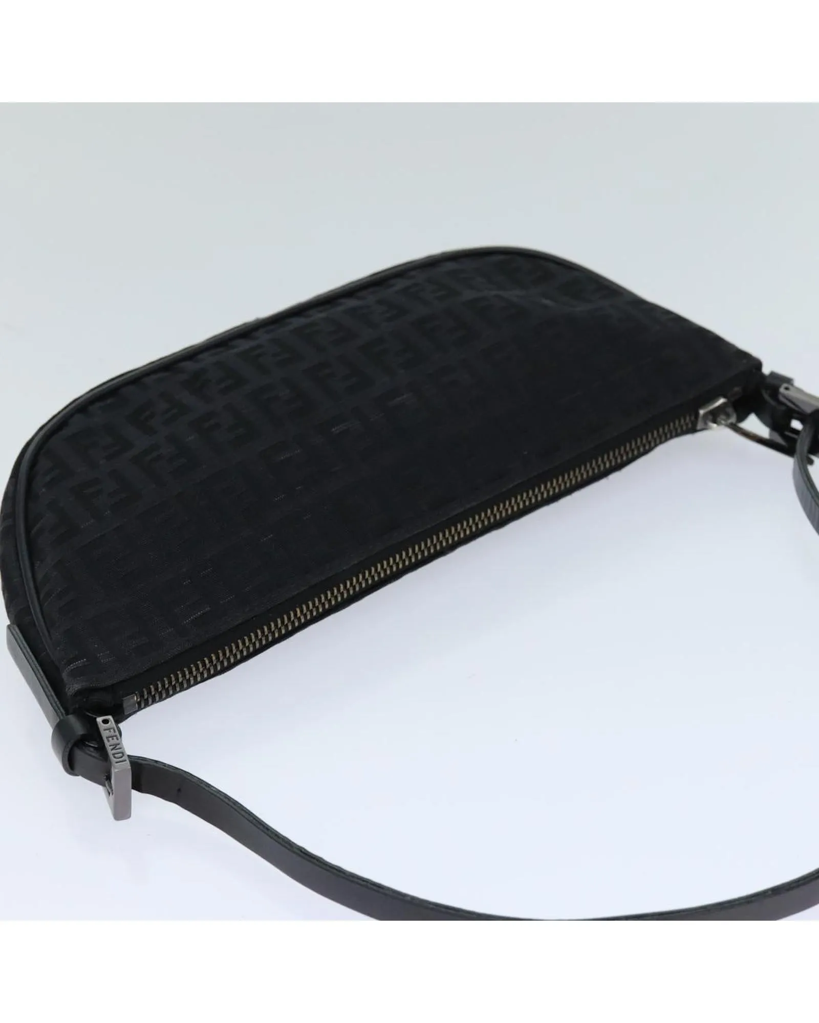 Canvas Hand Bag with Zucchino pattern - Black