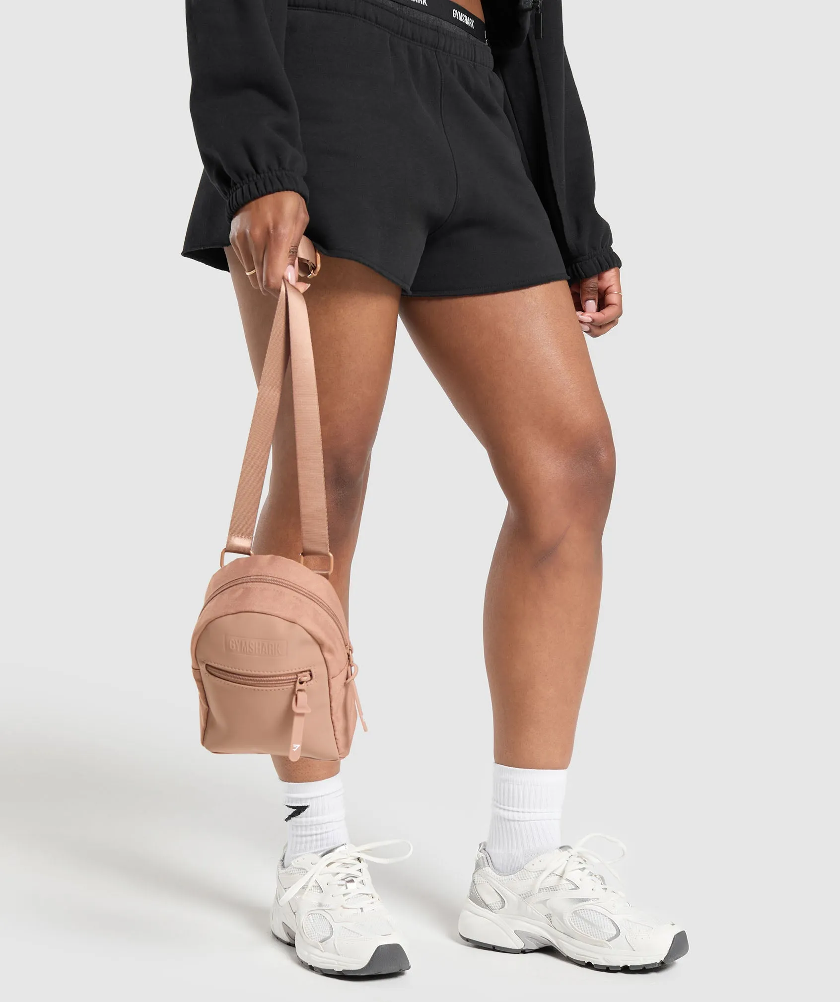 Gymshark Everyday Crossbody Bag - Autumn Brown