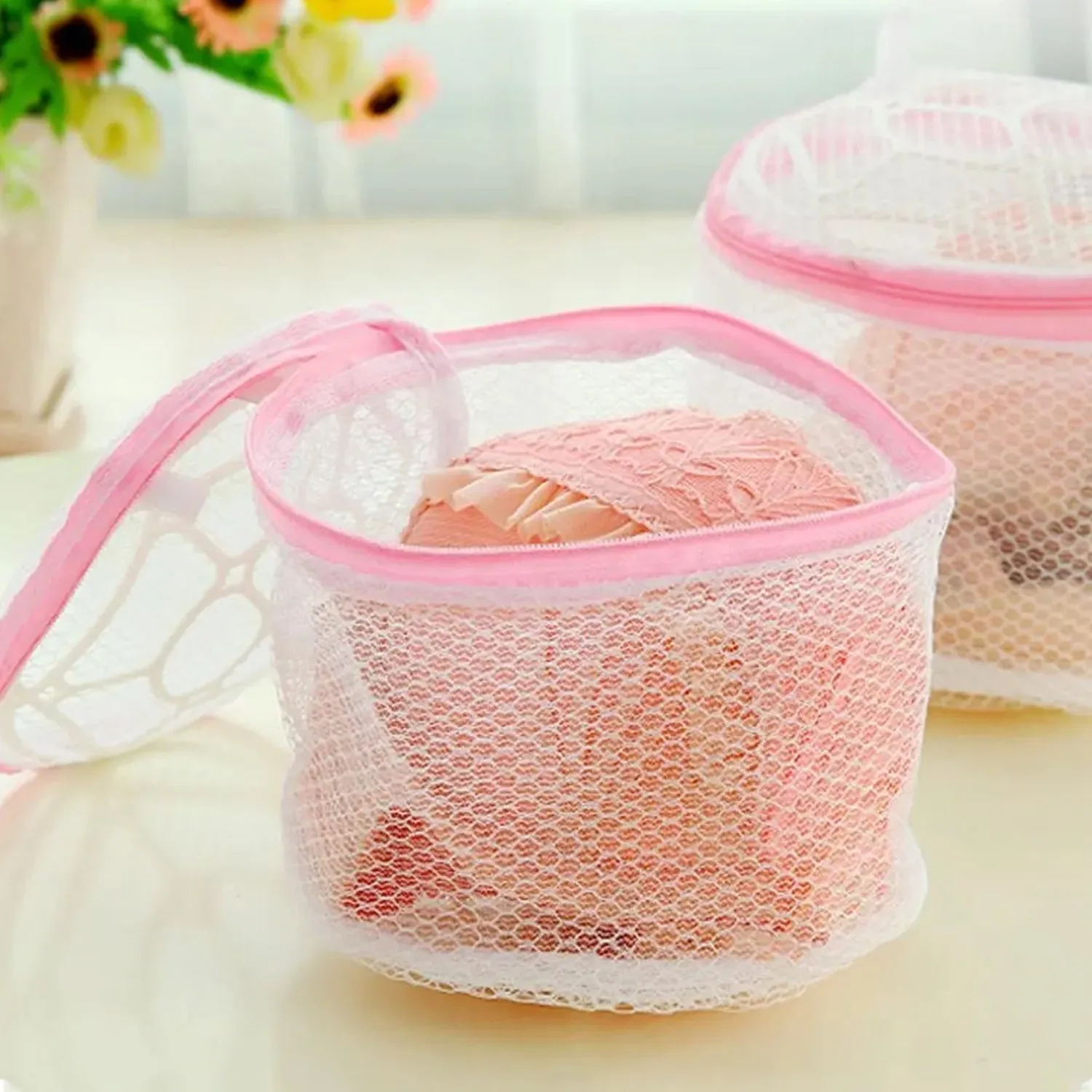 Small Round Laundry Bag (1 Pc): Ideal for Socks & Underwear