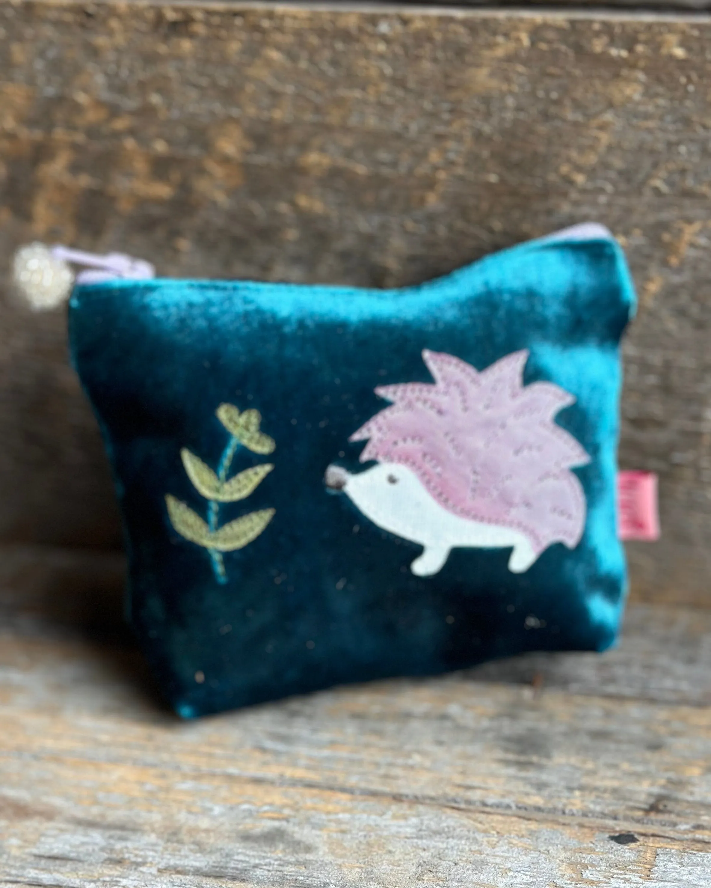 Velvet Embroidered Hedgehog Mini Coin Purse - Teal